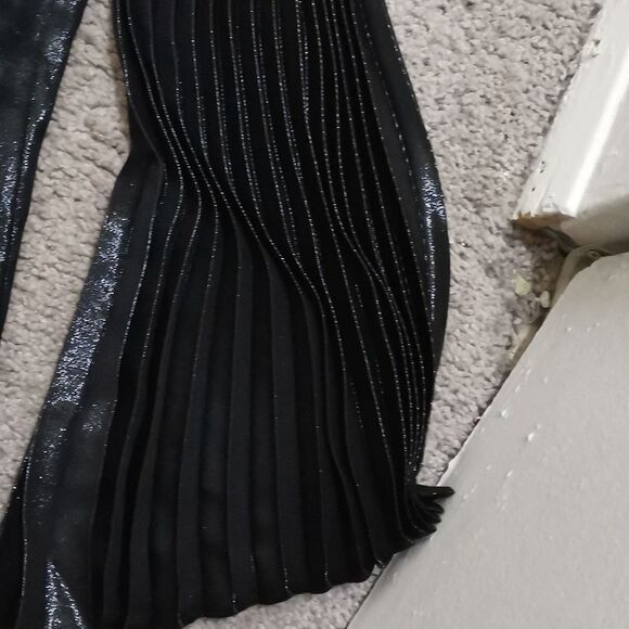 Christopher Kane Black Pleated Sleeve Blouse. - Picture 7 of 8